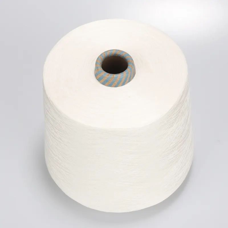 32S 80% โพลีเอสเตอร์ 20% เส้นด้ายปั่นผสมไม้ไผ่ Siro ขนาดกะทัดรัดสำหรับผ้าเช็ดตัว
